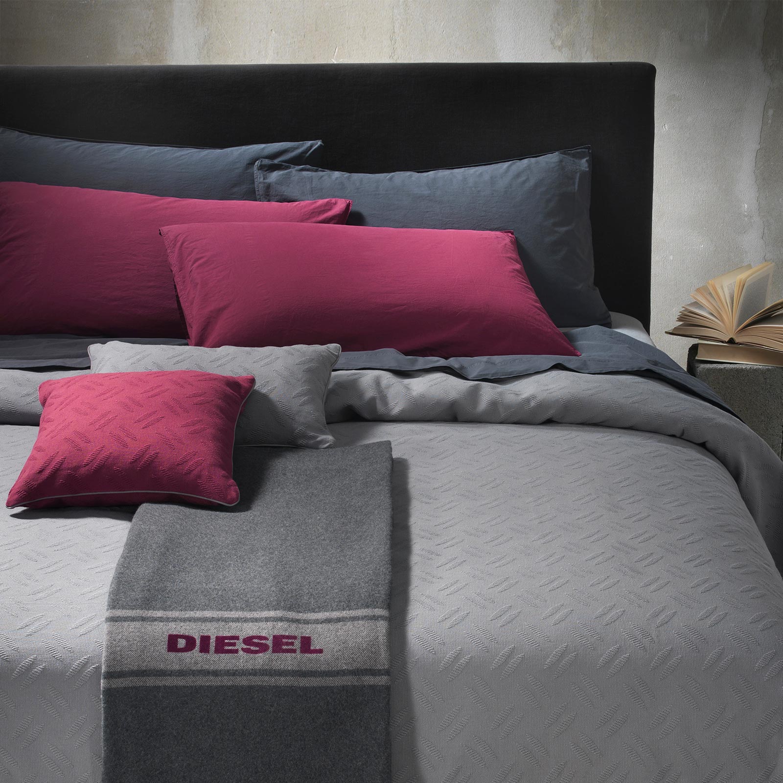 Trapunta Primaverile In Cotone Soft Stage Jacquard By Caleffi