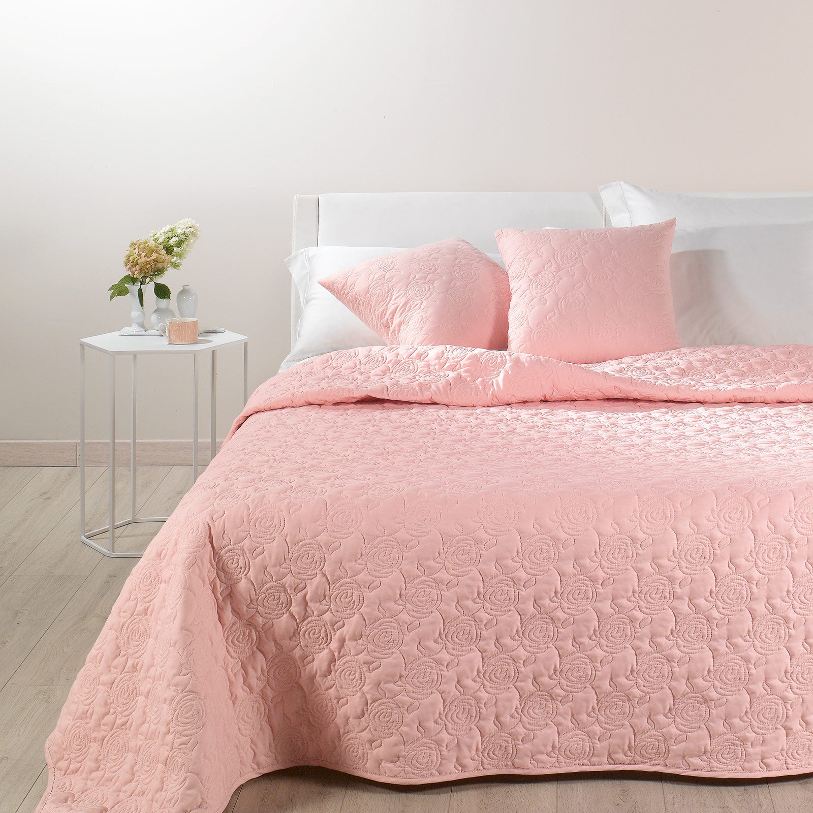 Copriletto-trapuntato-Matrimoniale-Rosa-Grazia-Tinta Unita-Caleffi-Microfibra-Fibra-anallergica